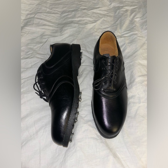 Nike Other - LIKE NEW Nike golf shoes!